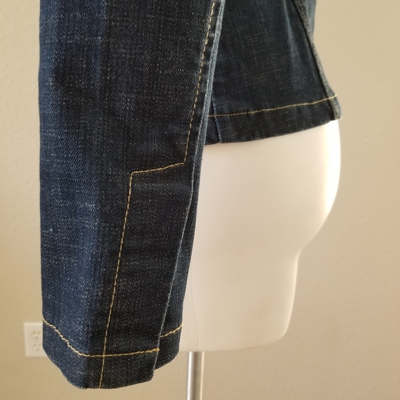 Jean Jacket - Picture 5 of 10